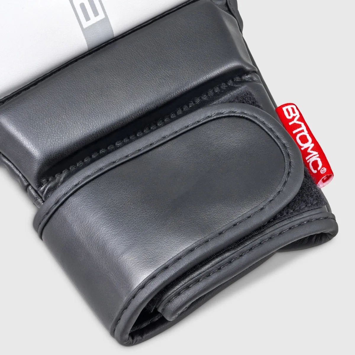 Bytomic Red Label MMA Sparring Gloves White/Grey/Black