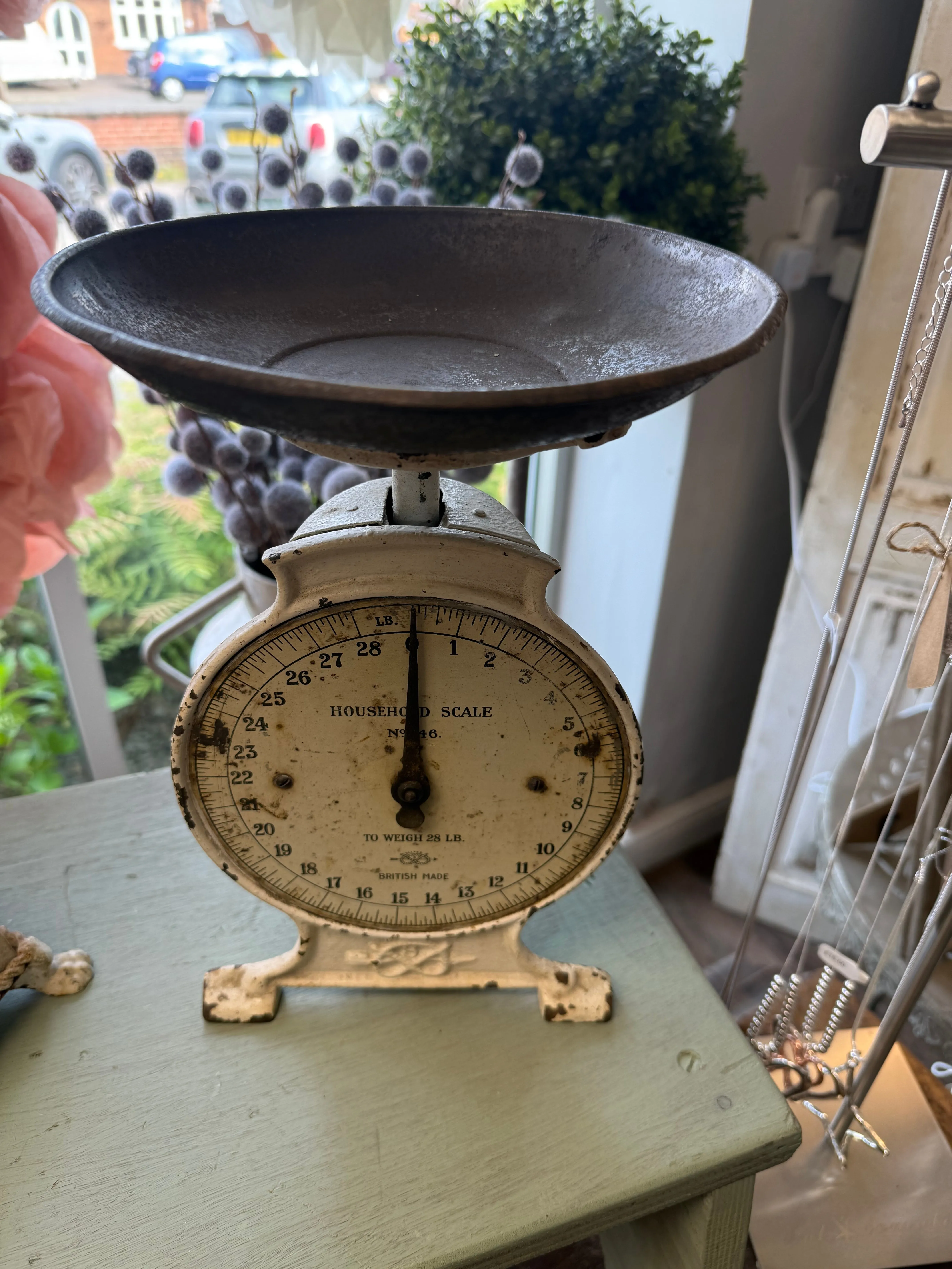 Cream Vintage Scales
