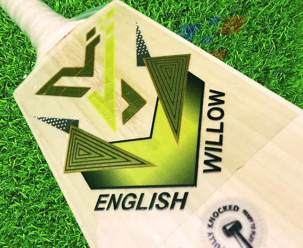 Cricket Bats Canada : English Willow Cricket Bat 24K