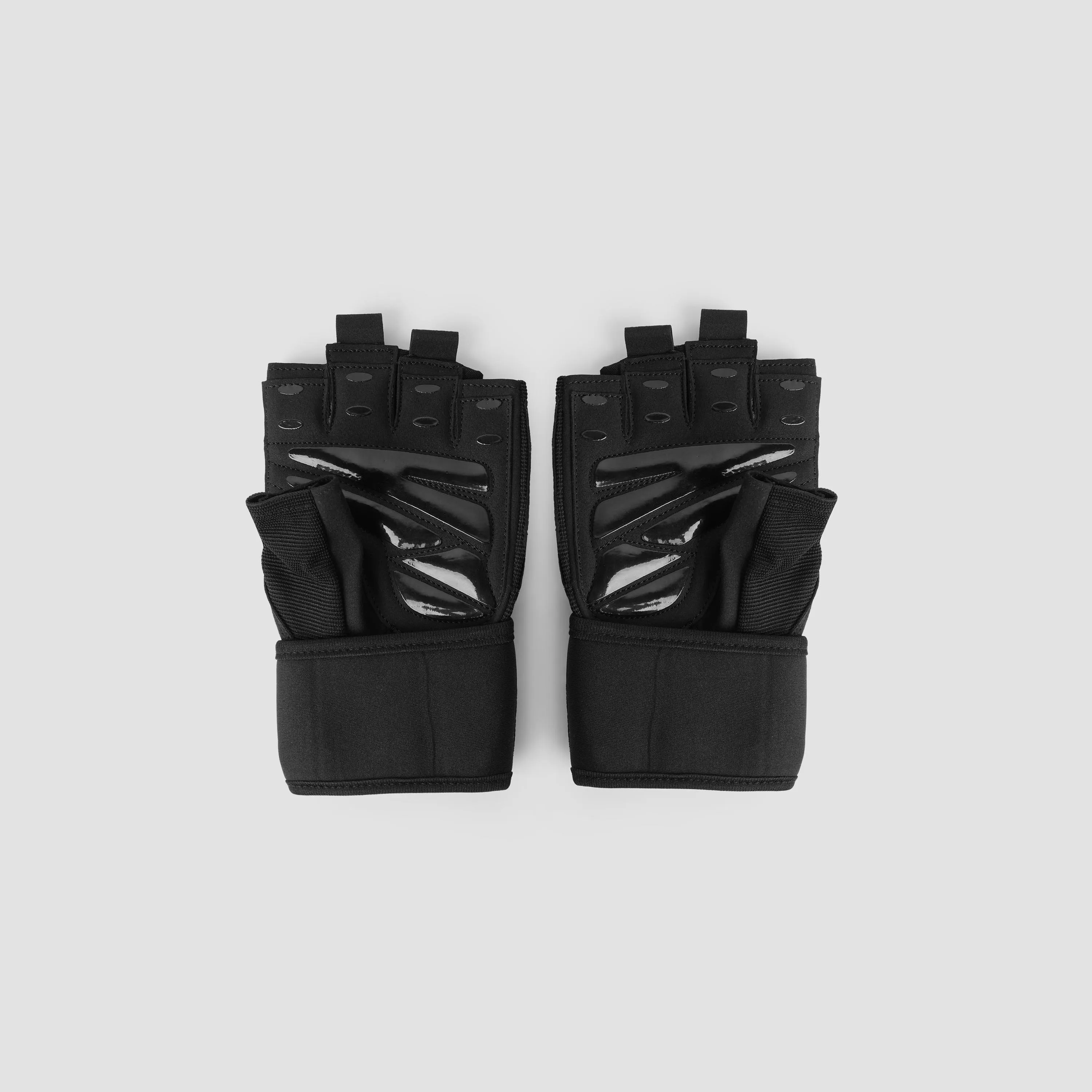 MaxHold Training Gloves (Black)