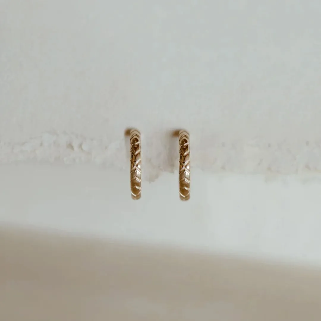 Revival Huggie Earrings (14K Gold)