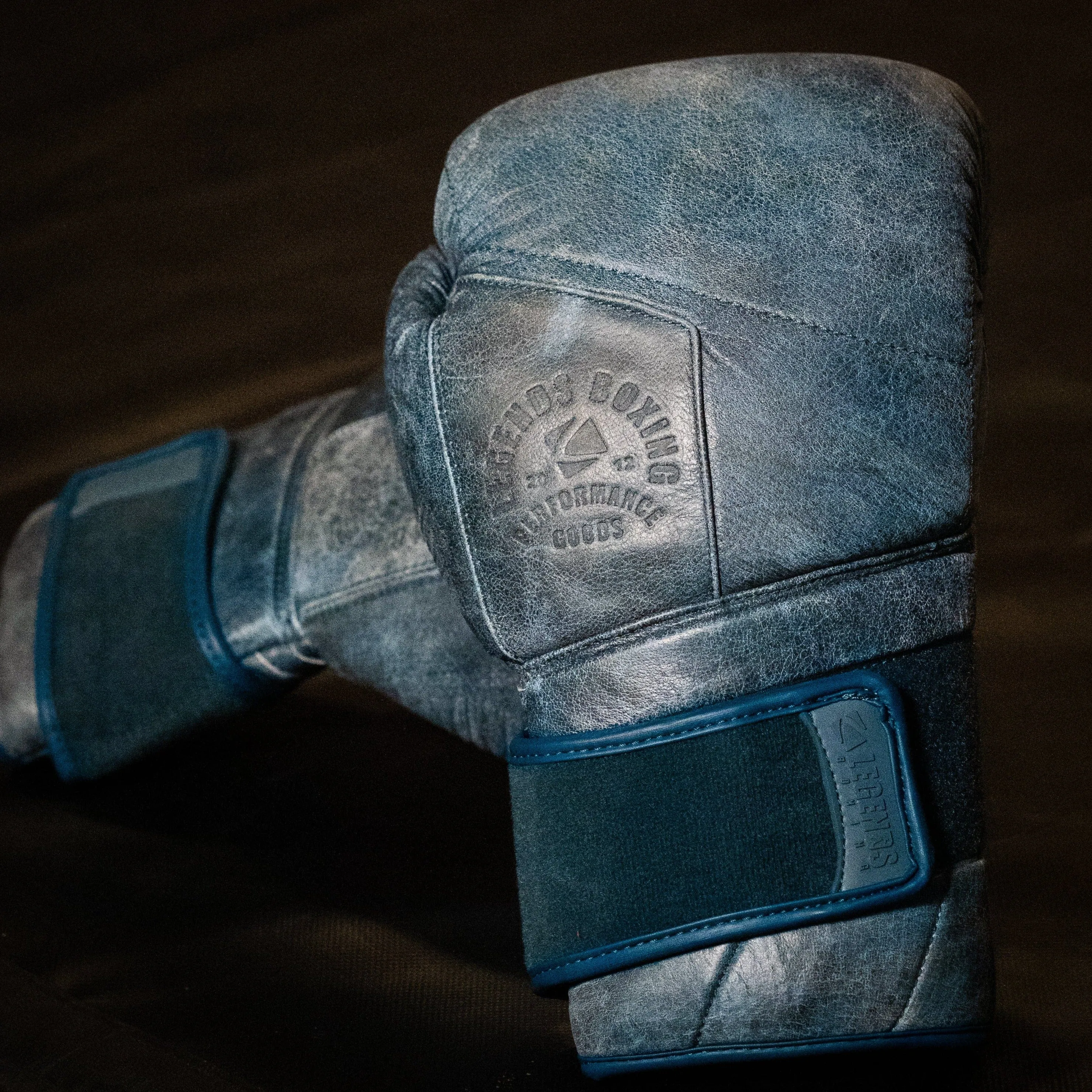 Tuff Glove IV Heritage Series (Blue)