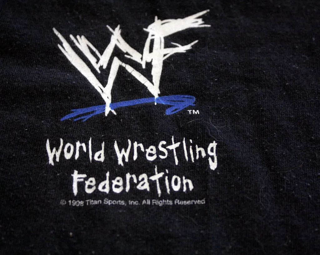 WWF STONE COLD ANYTHING CAN HAPPEN T-SHIRT LG